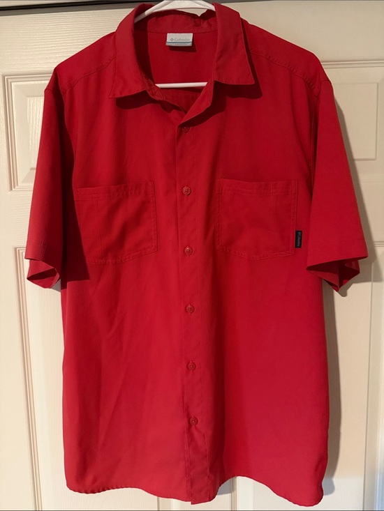 Columbia Other - Columbia Men’s Short-Sleeve Button-Down Shirt in Red